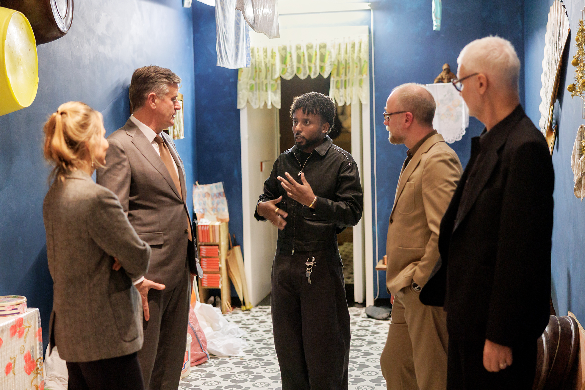 V.l.n.r. Barbera Wolfensberger, Koen Becking, Kevin Osepa, Eelco van der Lingen en Rein Wolfs. Foto: Aad Hoogendoorn.