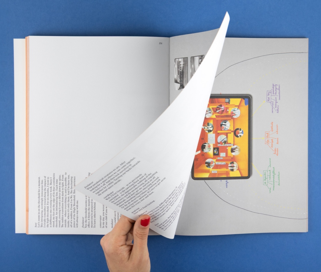 Ik en de Anderen, 2025. Uitgegeven door Set Margins. Redactie door Cindy Moorman en Esther de Vries. Ontwerp door Esther de Vries. 